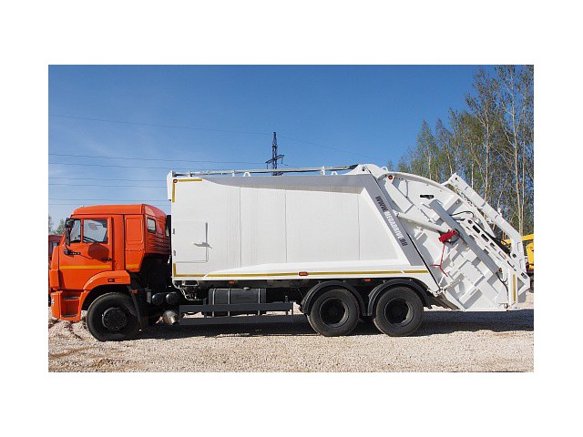 Мусоровоз с задней загрузкой McNeilus 19 Мусоровоз с задней загрузкой McNeilus 19