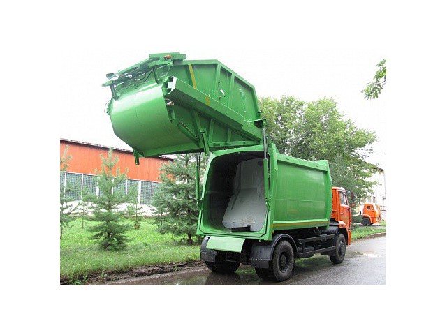 Мусоровоз с задней загрузкой КО-427-72