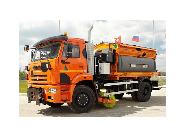 Комбинированная дорожная машина ЭД 244 КМ-24 Комбинированная дорожная машина ЭД 244 КМ-24