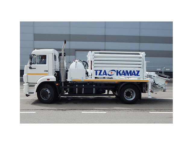 Автобетононасос линейный 581580 Автобетононасос линейный 581580