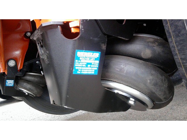 НЕФАЗ – 96894