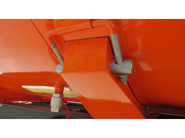 НЕФАЗ – 96744