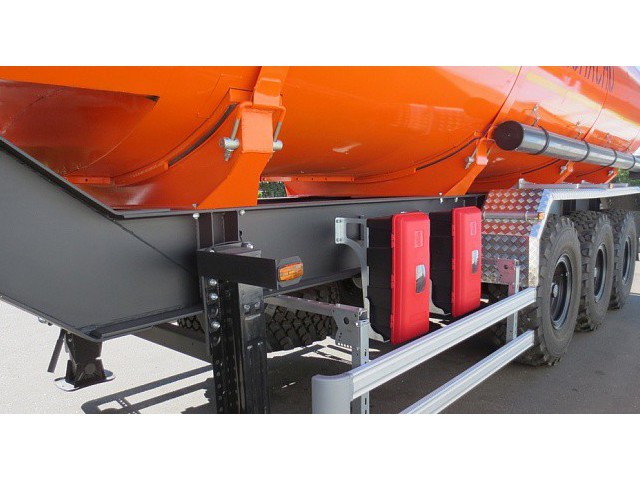 НЕФАЗ – 96745