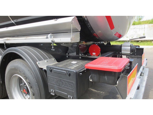 НЕФАЗ – 96931-04