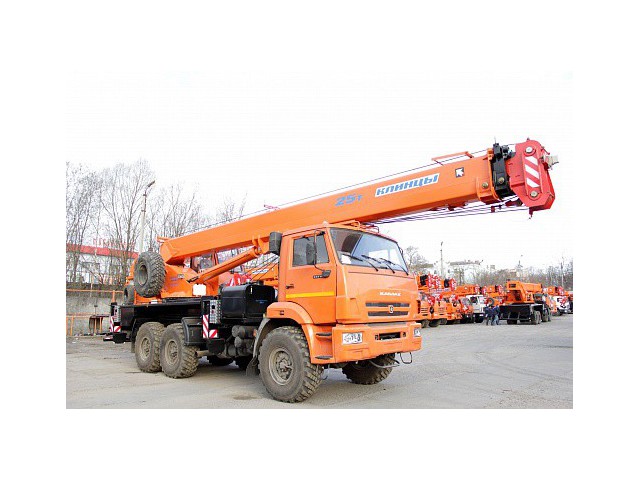 Автомобильный кран KC-55713-5К-2 Автомобильный кран KC-55713-5К-2