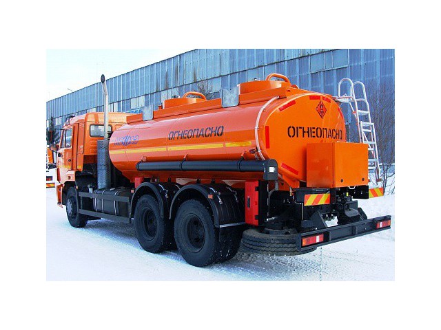 Автотопливозаправщик НЕФАЗ-6606 Автотопливозаправщик НЕФАЗ-6606