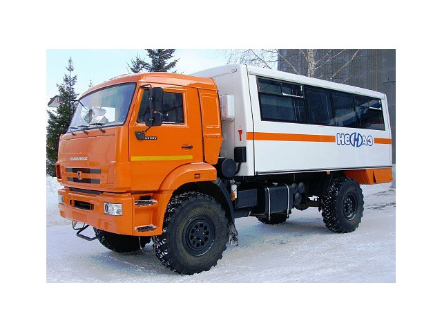 Вахтовый автобус НЕФАЗ-42111М