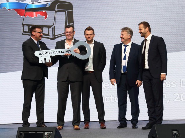 ЗАВОД КАРКАСОВ КАБИН ПОЛНОСТЬЮ ГОТОВ К МОНТАЖУ ОБОРУДОВАНИЯ ЗАВОД КАРКАСОВ КАБИН ПОЛНОСТЬЮ ГОТОВ К МОНТАЖУ ОБОРУДОВАНИЯ