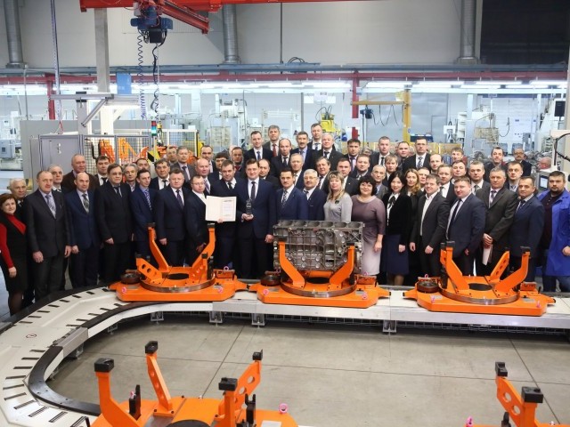 НА ЗАВОДЕ ДВИГАТЕЛЕЙ ПРОТЕСТИРОВАЛИ НОВУЮ ЛИНИЮ НА ЗАВОДЕ ДВИГАТЕЛЕЙ ПРОТЕСТИРОВАЛИ НОВУЮ ЛИНИЮ