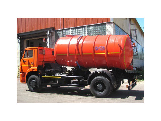 Машина ассенизационная КО-529-14