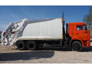 Мусоровоз с задней загрузкой McNeilus 19 Мусоровоз с задней загрузкой McNeilus 19