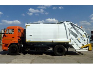 Мусоровоз с задней загрузкой McNeilus 13