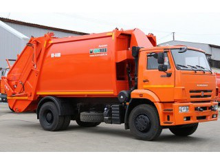 Мусоровоз с задней загрузкой КО-440В