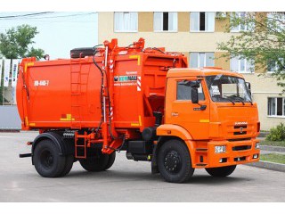 Мусоровоз с боковой загрузкой КО-440-7 Мусоровоз с боковой загрузкой КО-440-7