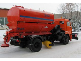 Комбинированная дорожная машина КО-806 Комбинированная дорожная машина КО-806