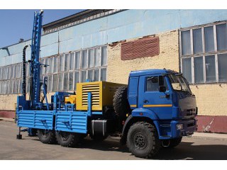 Самоходная буровая установка УГБ на шасси КАМАЗ-43118