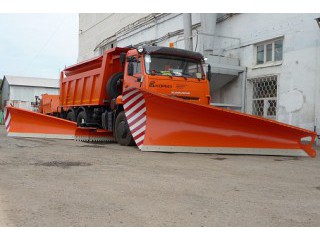 Комбинированная дорожная машина ДМК-55 Комбинированная дорожная машина ДМК-55